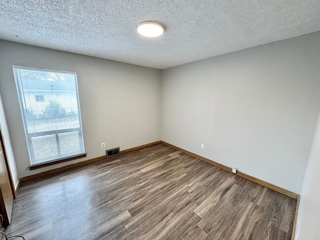 Building Photo - 3786 Tchulahoma Rd