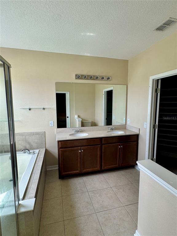 Building Photo - 5364 Carrara Ct