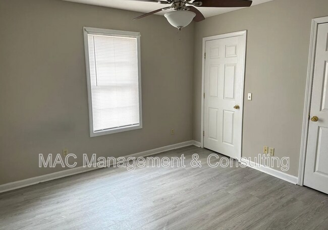 Building Photo - 1505 Autumn Ave
