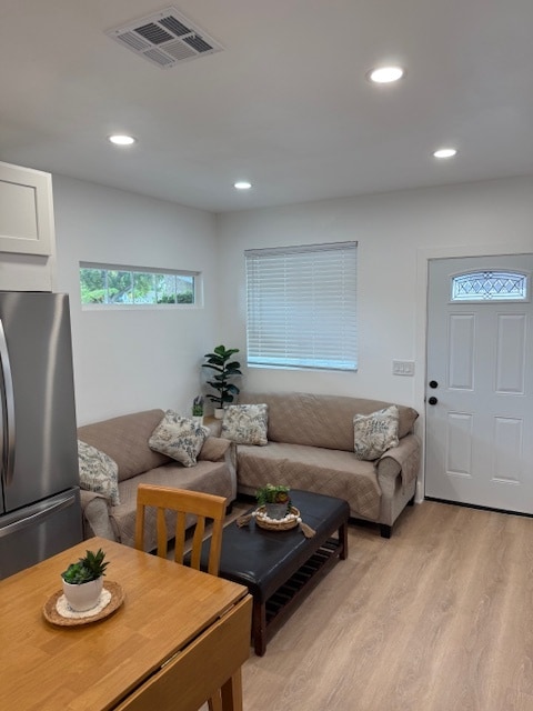 Building Photo - 20127 Citronia St