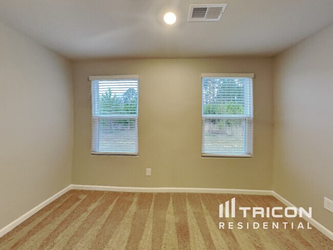 Building Photo - 59 Ivy Bank Dr