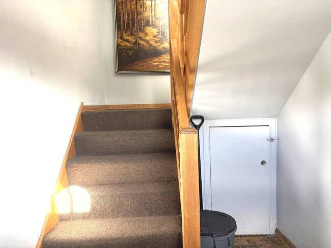 Building Photo - 8222 W Grand Ave