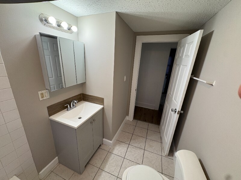 Building Photo - 58 Dwight St