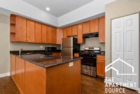 Building Photo - 4008 S Calumet Ave