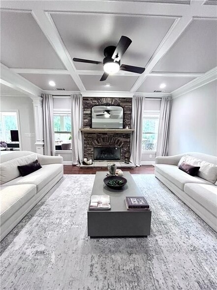 Building Photo - 1341 Chaplains View