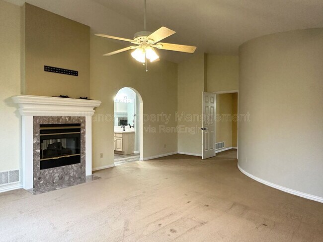 Building Photo - 4420 Cobbleskill Dr