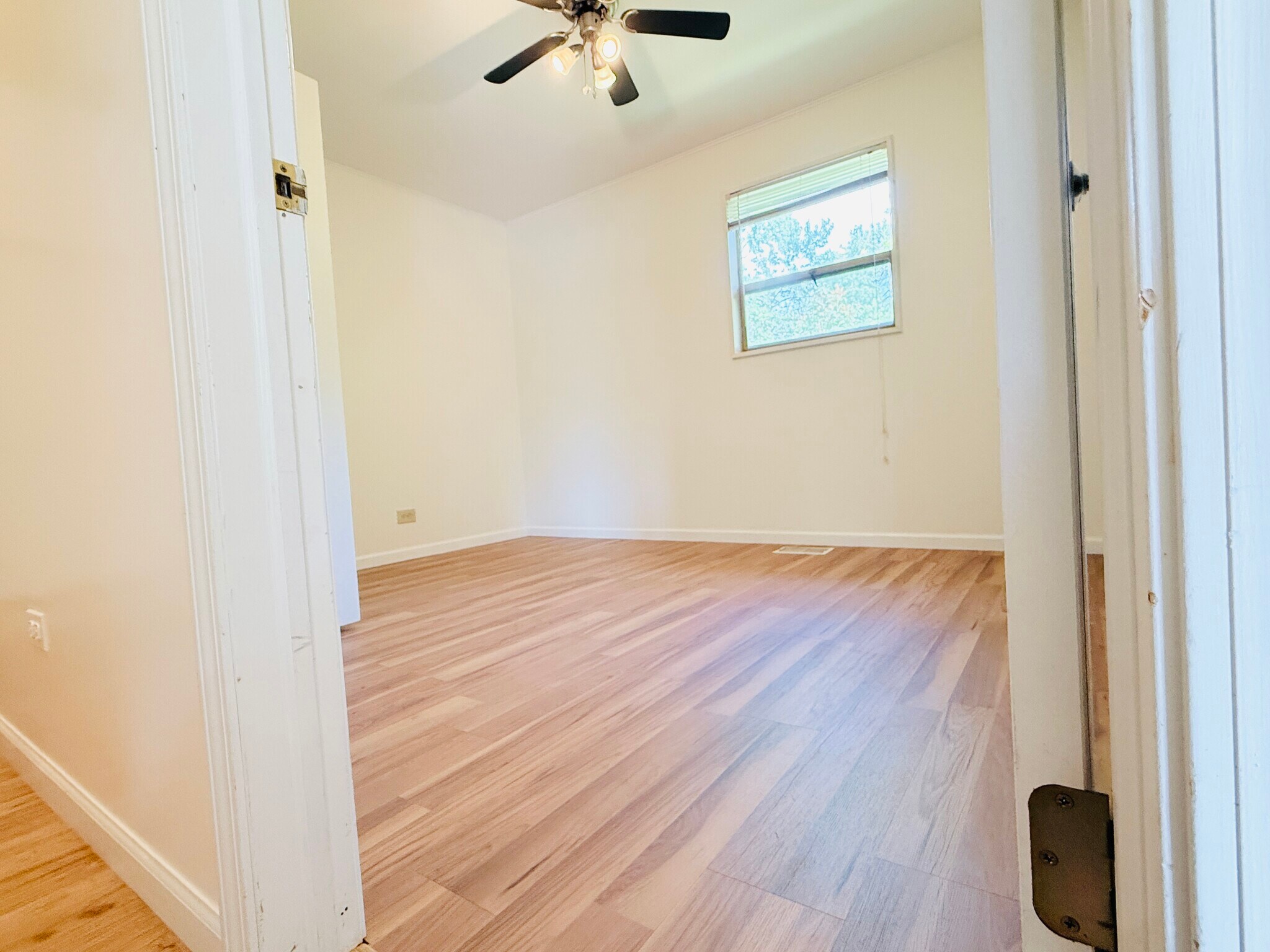 Building Photo - 2904 Stork Ct