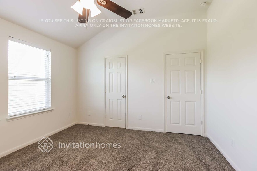 Building Photo - 18742 Walden Glen Cir