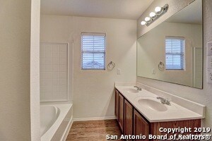 Building Photo - 3414 Ashleaf Wells