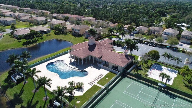 Building Photo - 6020 Spring Lake Terrace