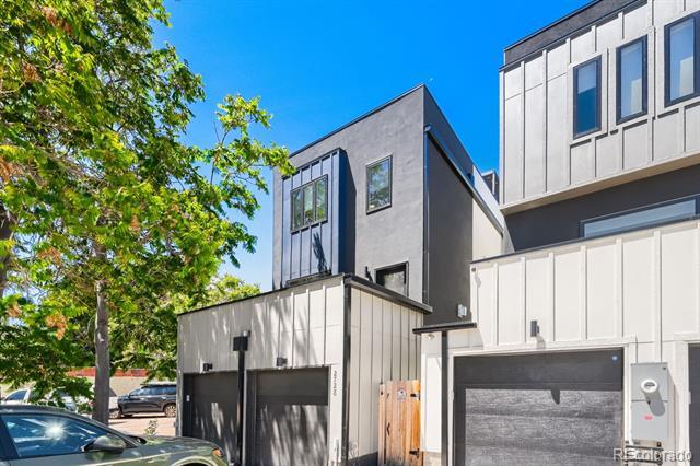 Building Photo - 2730 Clay St
