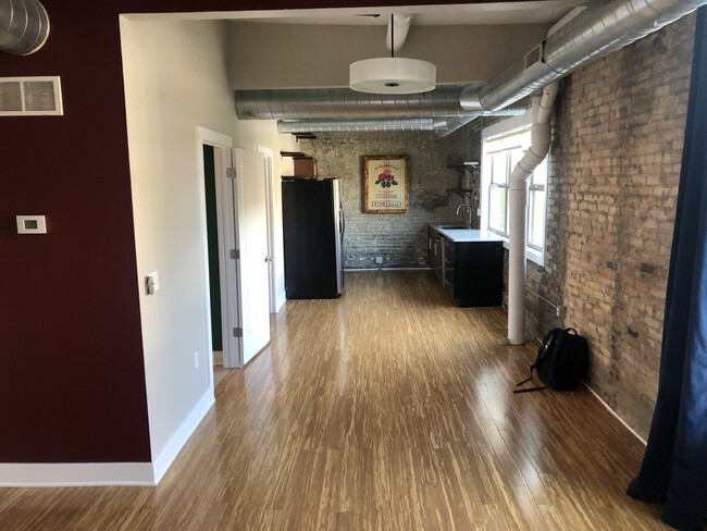 Building Photo - 56 Monroe Center St NW