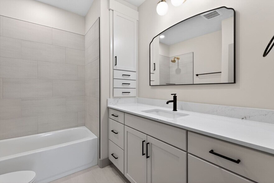 Building Photo - 4322 Braiken Rdg Dr