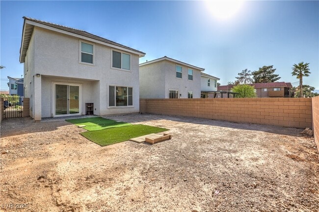 Building Photo - 3718 Paseo de Paz Ave