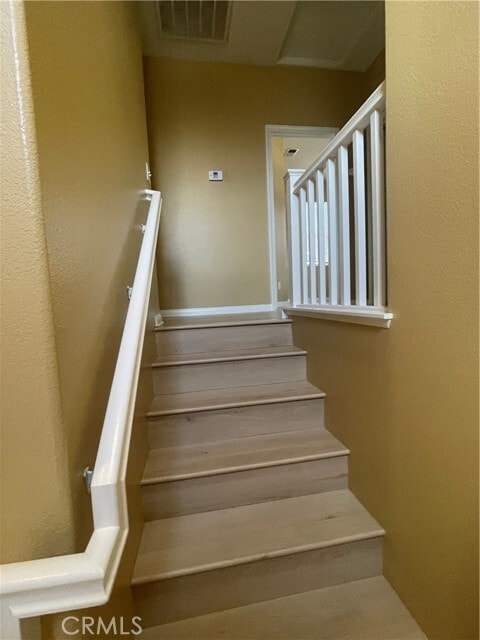 Building Photo - 1882 Lobo