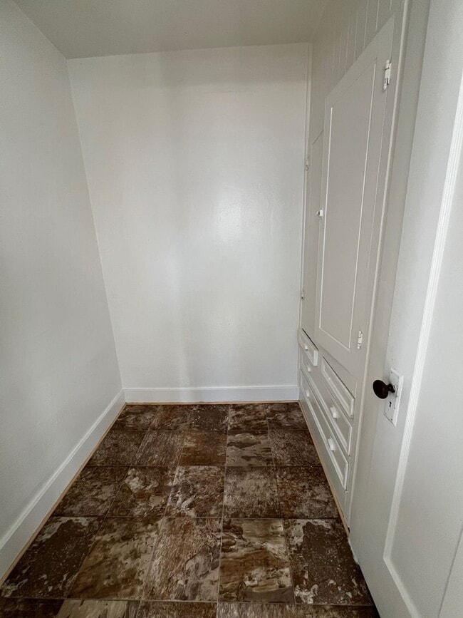 Building Photo - Charming 3 Bedroom Home in Fallon!