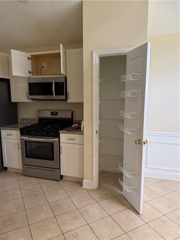 Building Photo - 508 Lee Miller Dr