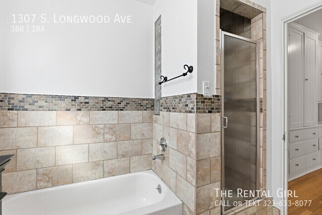 Building Photo - 1307 S Longwood Ave