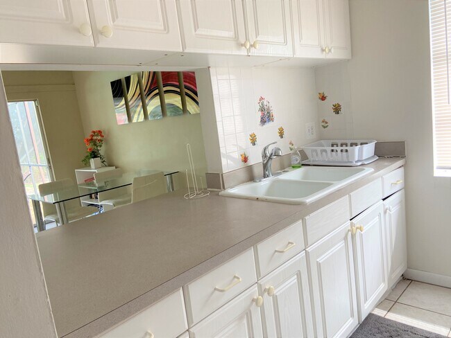 Building Photo - 11352 Summerwinds Ct