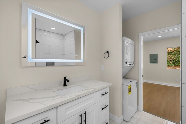 Building Photo - Brand New 1BR/1BA Home Near SDSU – Designer Kitchen, In-Unit Laundry, Private Patio, and Modern F...