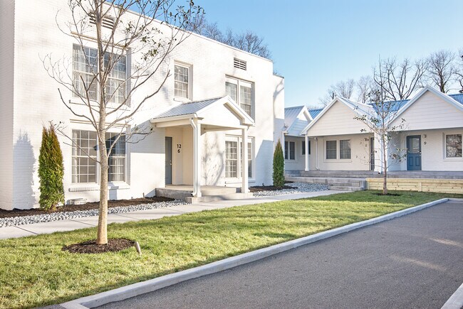 Primary Photo - 1520 16th Ave S