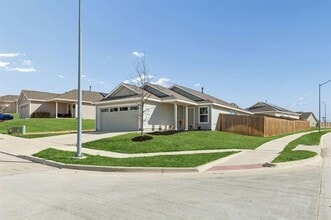 Building Photo - 9700 Lafferty Ln