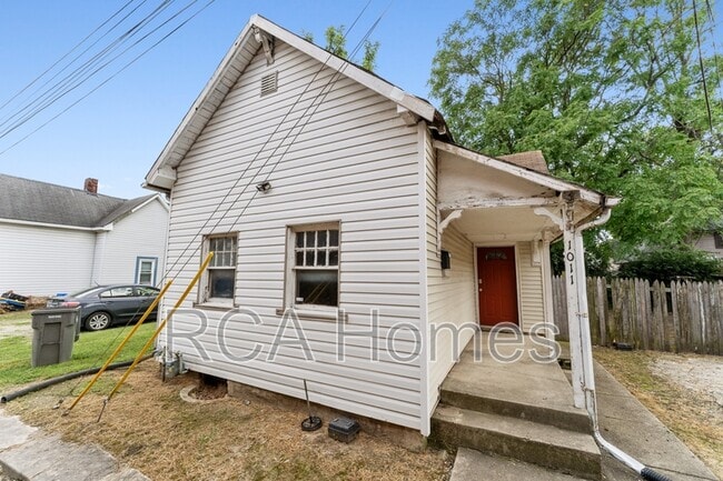 Primary Photo - 1011 Dreier Pl