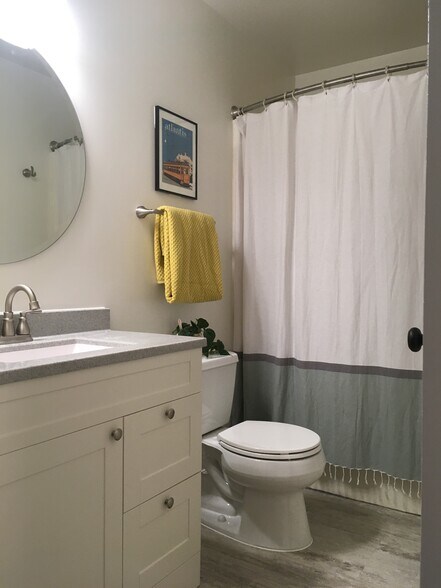 Building Photo - 24306 W McGillen Ave