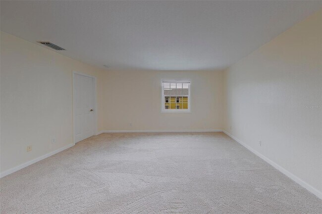 Building Photo - 222 Pompano Dr SE