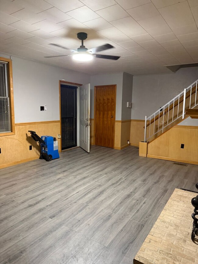 Building Photo - 3 Bedroom Home in Portsmouth