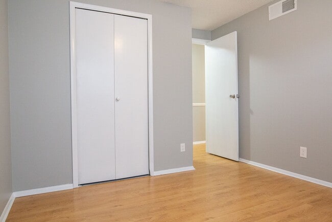 Building Photo - 3125 Tromley Ct