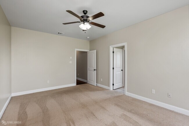 Building Photo - 1028 Maize St