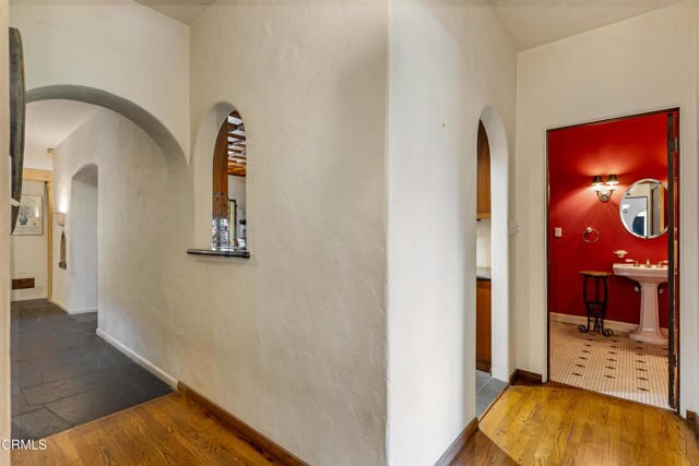 Building Photo - 5321 Alta Canyada Rd
