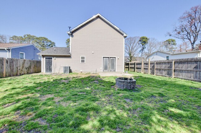 Building Photo - 4923 Krick St