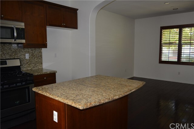 Building Photo - 3145 Anacapa Way