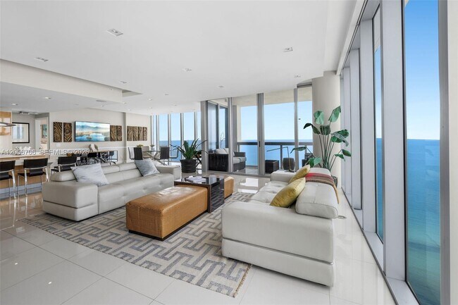 Building Photo - 6899 Collins Ave