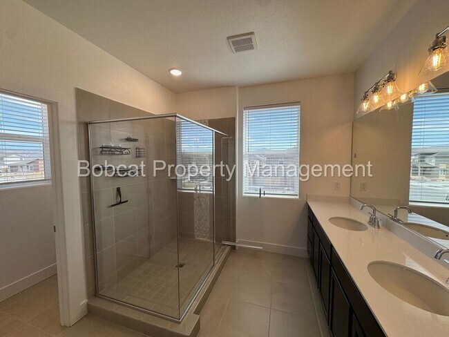 Building Photo - 3671 Pulsar Ln