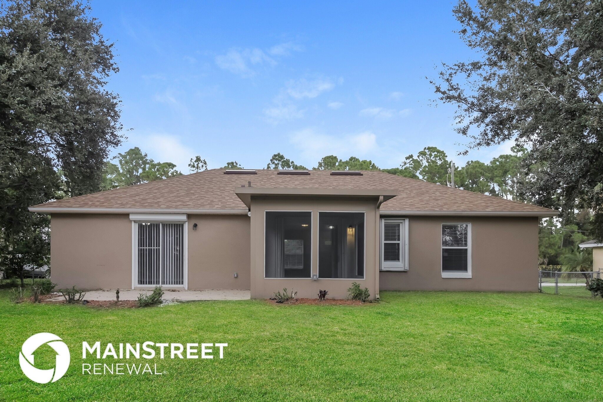 Building Photo - 6145 Banyan St