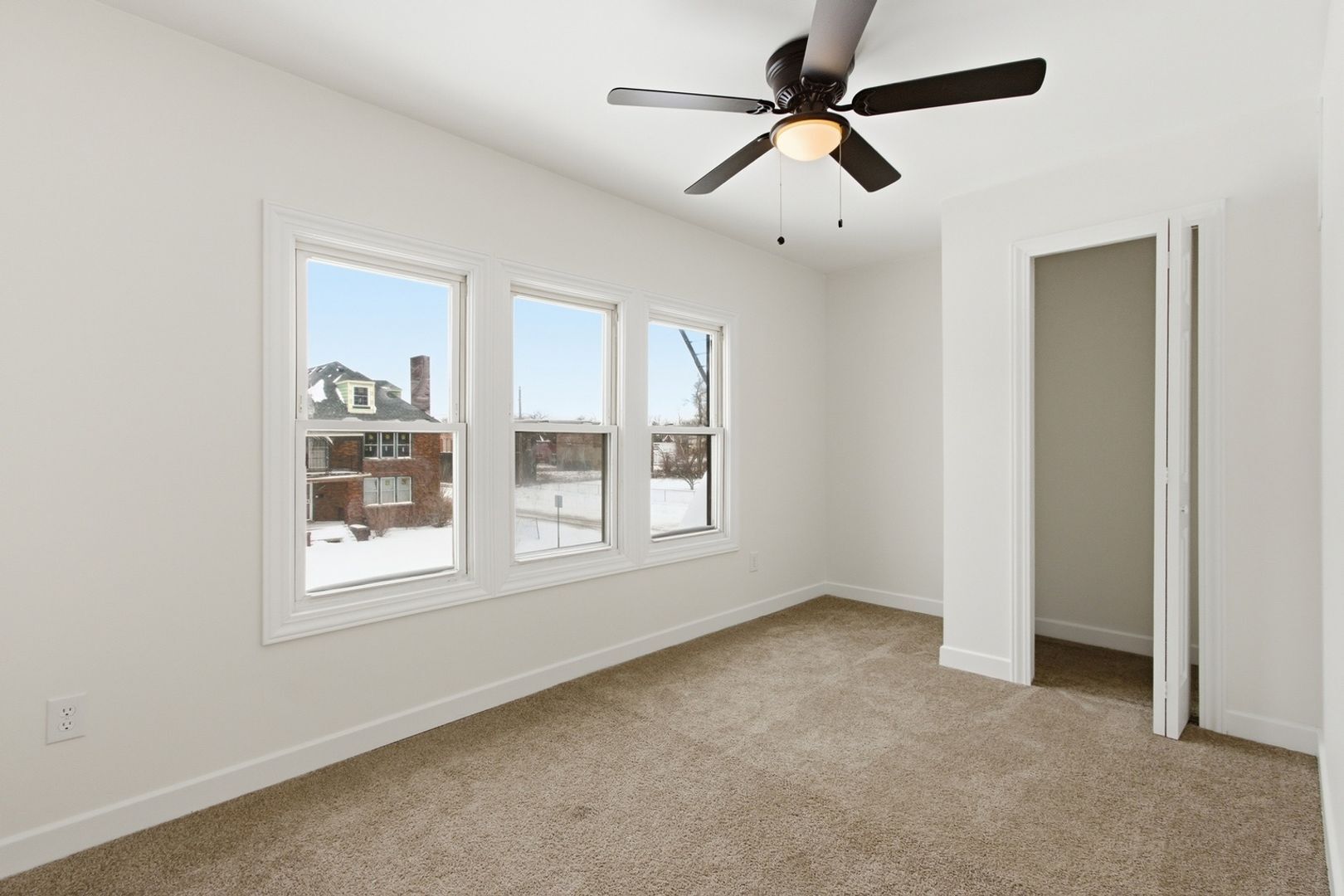 Building Photo - 12611 Stoepel St