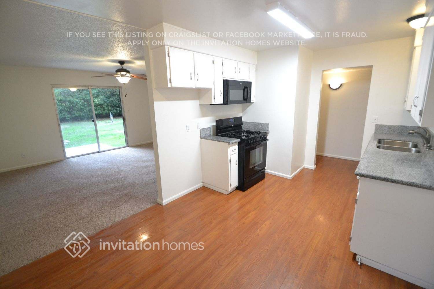 Building Photo - 6837 9th Ave