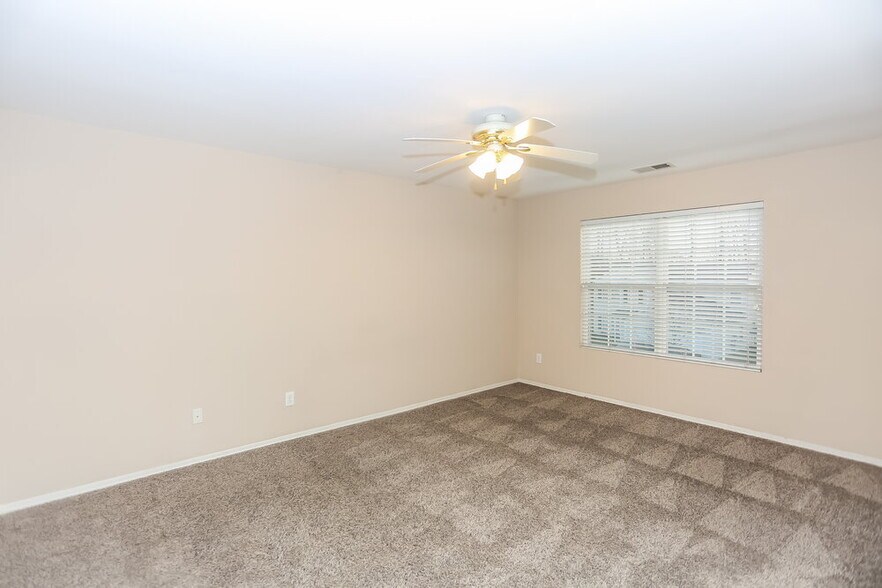 Building Photo - 9403 Swallowtail Ln