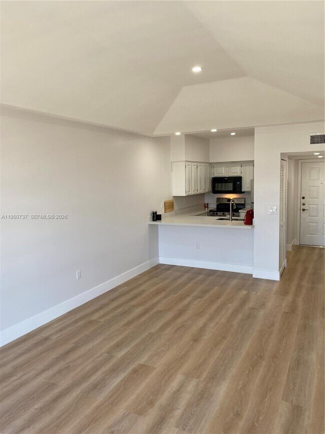 Building Photo - 1280 S Alhambra Cir