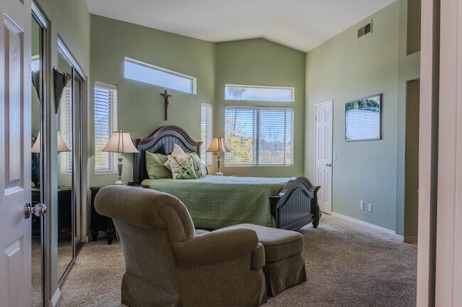 Building Photo - 4 Bedroom Home in The Promenade at La Costa!