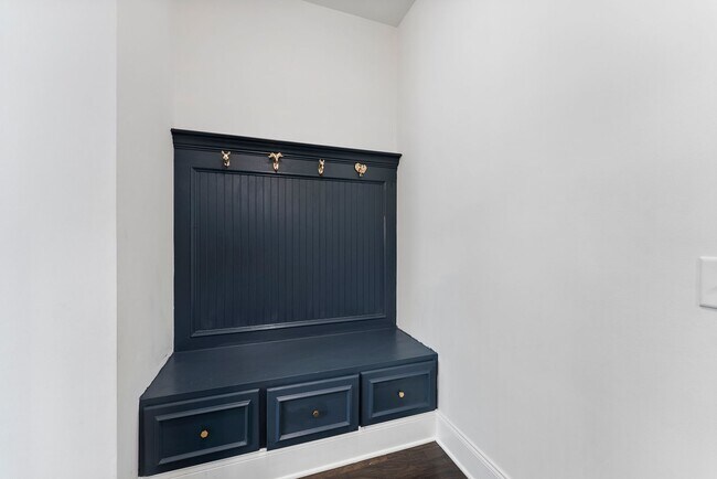 Building Photo - 828 Keith Rd