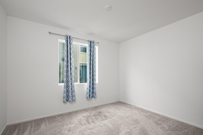 Building Photo - 5495 Seacliff Pl