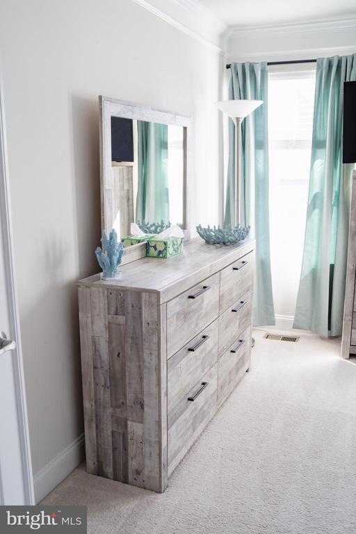 Building Photo - 36046 Auburn Wy