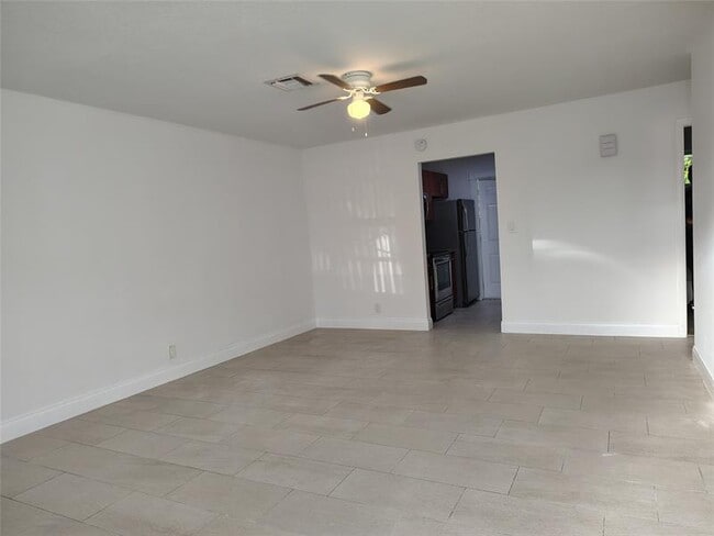 Building Photo - 3731 NW 78th Ln
