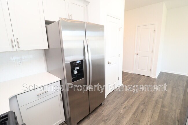 Building Photo - 360 Freestall Dr