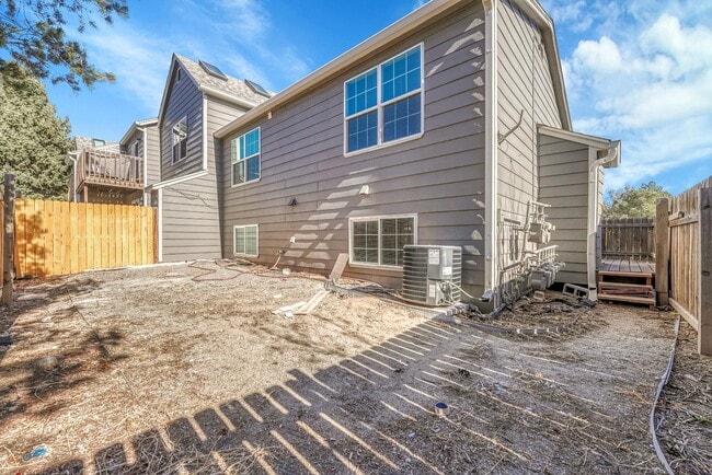 Building Photo - 16934 E Whitaker Dr