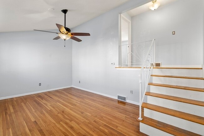 Building Photo - 28 Frost Ave